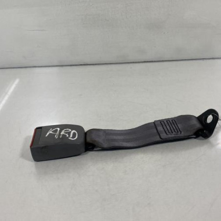 Attache ceinture arriere droit PEUGEOT 406