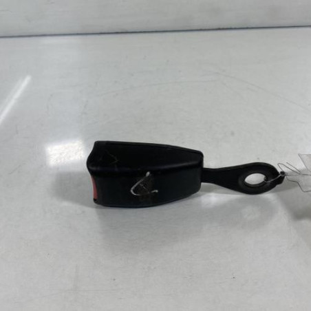 Attache ceinture avant droit MAZDA 323 5