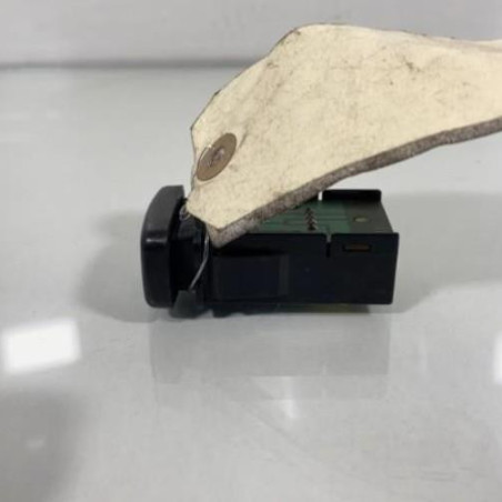 Bouton de warning MAZDA 323 5