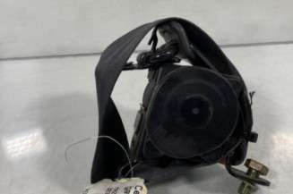 Ceinture arriere gauche MAZDA 323 5 Photo n°1