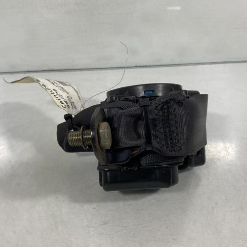 Ceinture arriere gauche MAZDA 323 5 Photo n°3