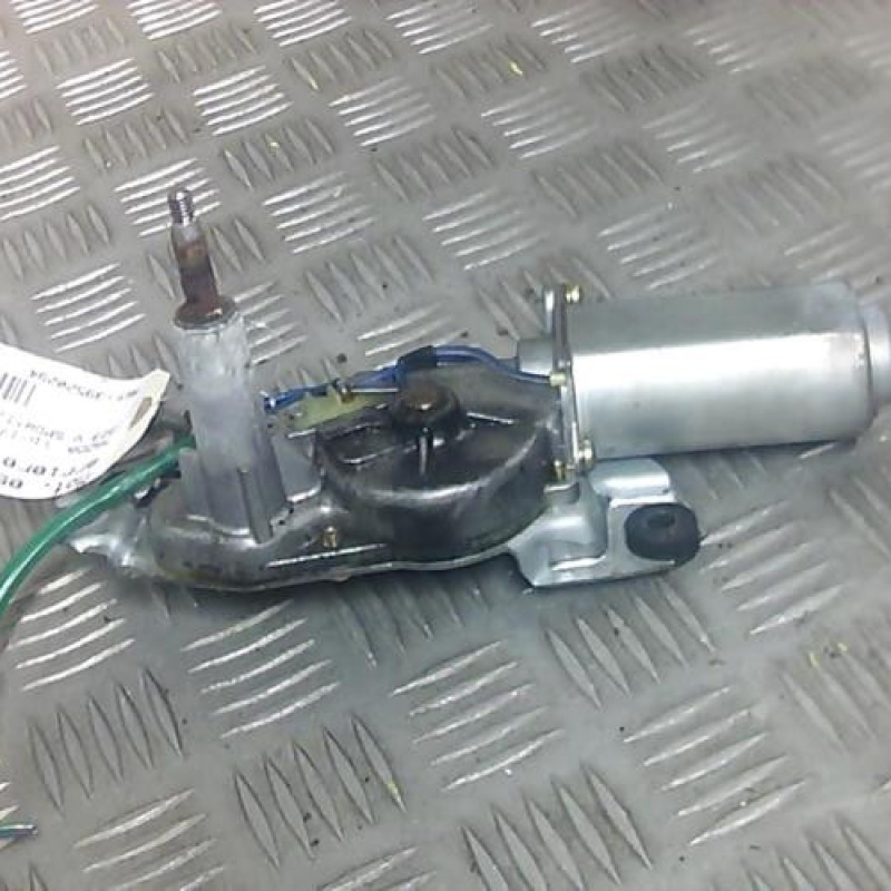 Moteur essuie glace arriere MAZDA 323 5 Photo n°1