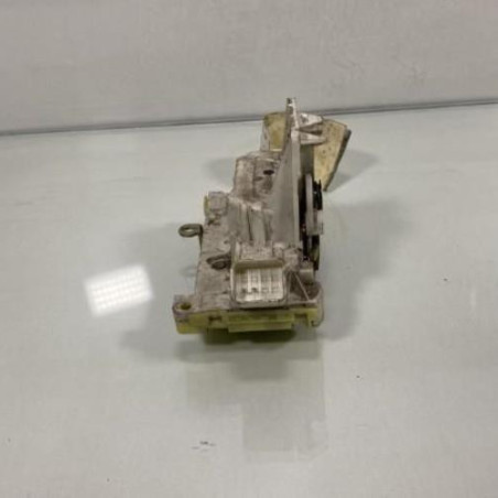 Serrure arriere droit FORD FOCUS 1