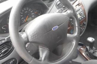 Serrure arriere droit FORD FOCUS 1