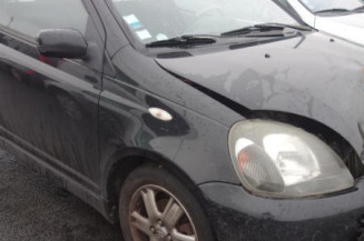 Ceinture arriere gauche TOYOTA YARIS 1