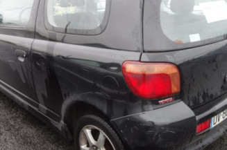 Ceinture arriere gauche TOYOTA YARIS 1