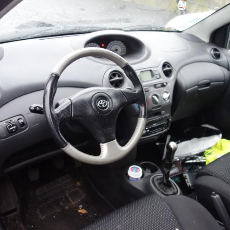 Ceinture arriere gauche TOYOTA YARIS 1 Photo n°8