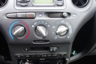 Ceinture arriere gauche TOYOTA YARIS 1