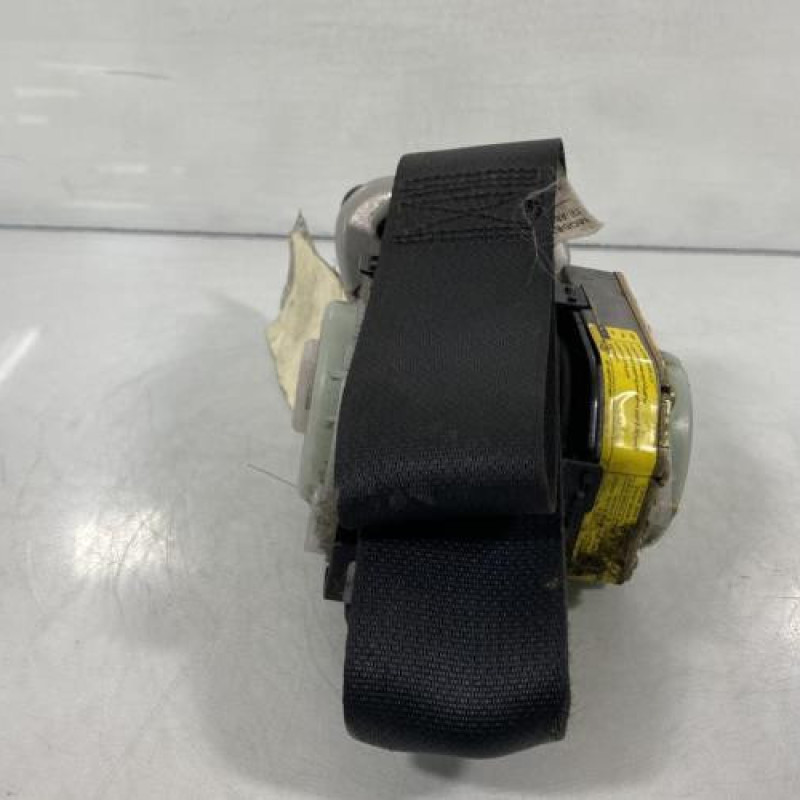 Pretensionneur de ceinture avant droit TOYOTA YARIS 1 Photo n°2