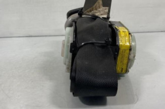 Pretensionneur de ceinture avant gauche TOYOTA YARIS 1