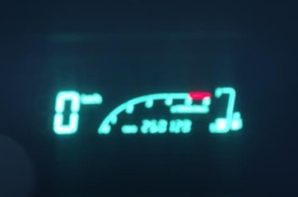 Pretensionneur de ceinture avant gauche TOYOTA YARIS 1