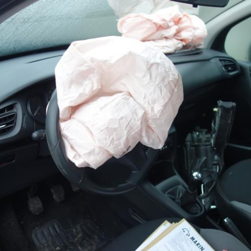 Bloc ABS (freins anti-blocage) CITROEN C3 2 Photo n°8