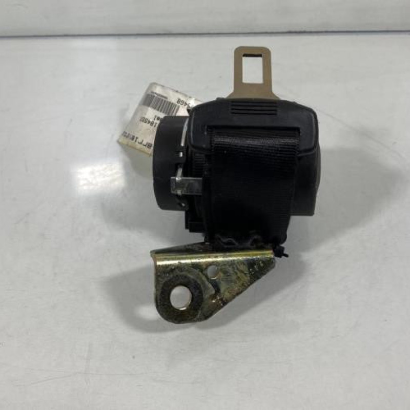 Ceinture arriere droit VOLKSWAGEN GOLF 5 Photo n°2