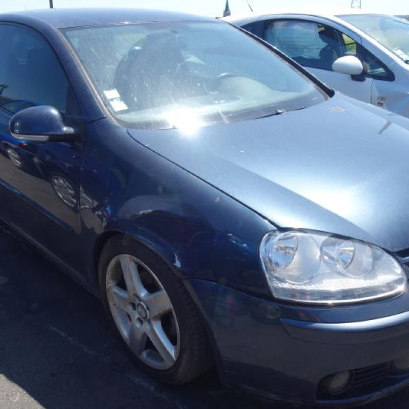 Ceinture arriere droit VOLKSWAGEN GOLF 5 Photo n°5