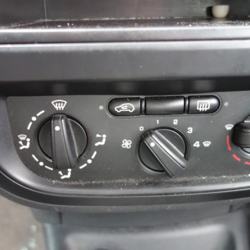 Serrure avant droit CITROEN C2 Photo n°9