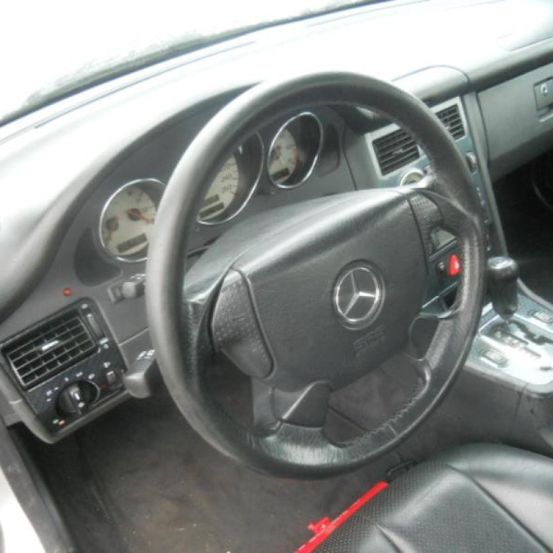 Moto ventilateur radiateur MERCEDES CLASSE SLK 170 Photo n°7