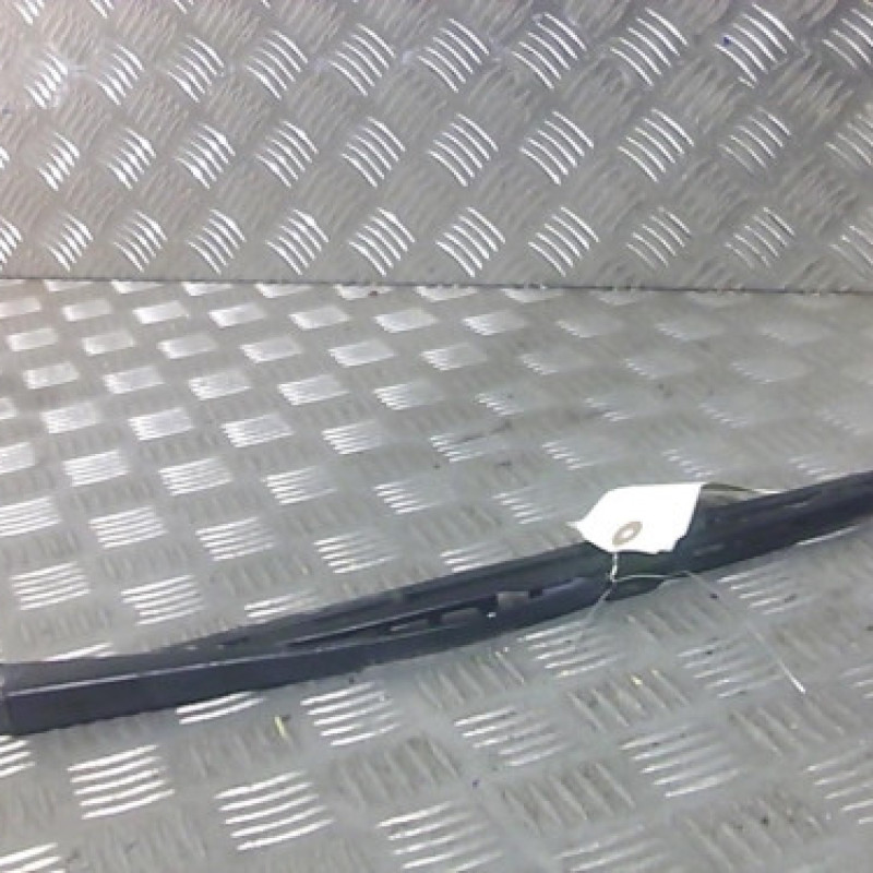 Bras essuie glace arriere MERCEDES CLASSE C Photo n°1