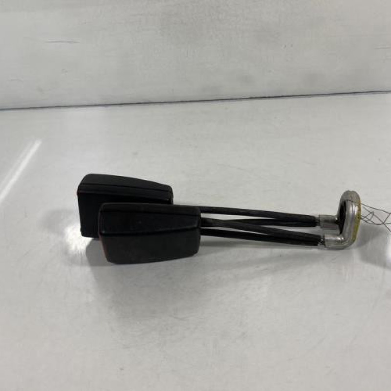 Attache ceinture arriere droit MERCEDES CLASSE C Photo n°2