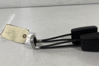 Attache ceinture arriere droit MERCEDES CLASSE C