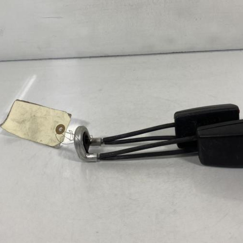 Attache ceinture arriere droit MERCEDES CLASSE C Photo n°3