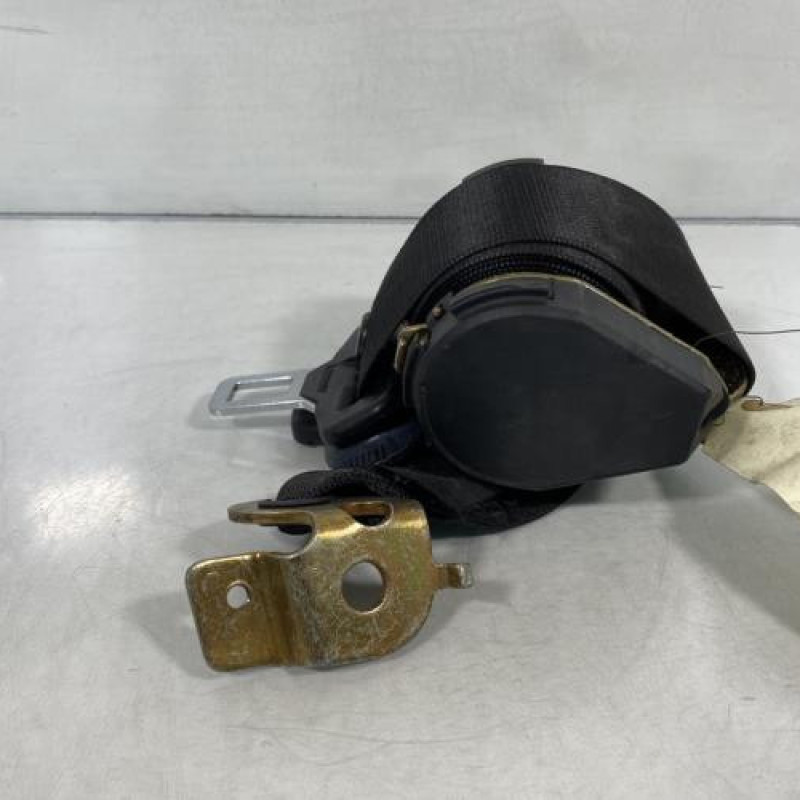 Ceinture arriere droit MERCEDES CLASSE C Photo n°3