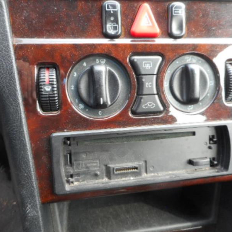 Ceinture arriere gauche MERCEDES CLASSE C Photo n°10