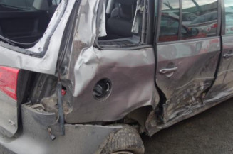 Pivot de moyeu avant droit VOLKSWAGEN TOURAN 2