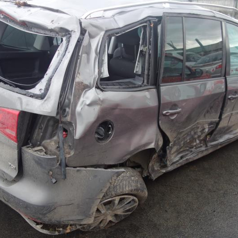 Pivot de moyeu avant droit VOLKSWAGEN TOURAN 2 Photo n°3