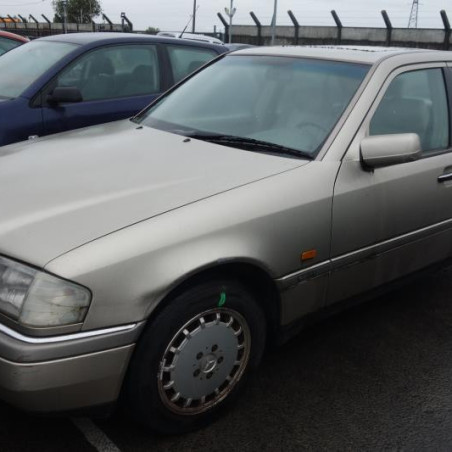 Attache ceinture arriere gauche MERCEDES CLASSE C