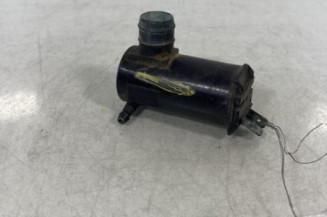Pompe lave glace avant PEUGEOT 205