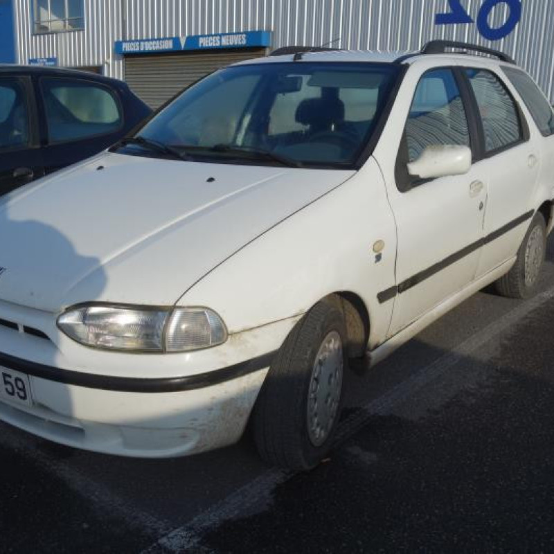 Ceinture arriere gauche FIAT PALIO Photo n°4