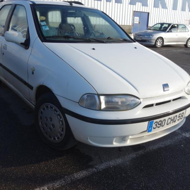 Ceinture arriere gauche FIAT PALIO Photo n°5
