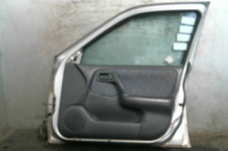 Porte avant droit NISSAN PRIMERA 2 Photo n°1