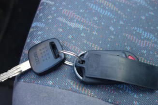 Avertisseur/Klaxon NISSAN PRIMERA 2