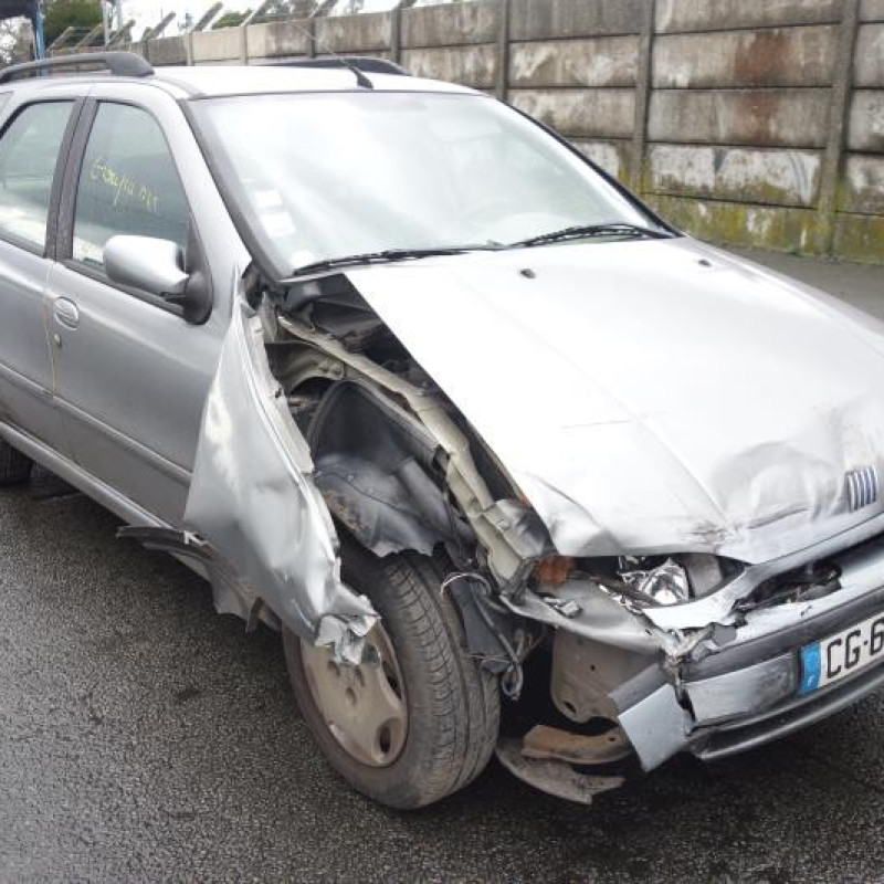 Ceinture arriere gauche FIAT PALIO Photo n°5