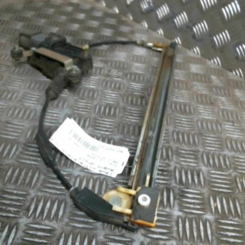 Leve vitre electrique avant droit FIAT PALIO Photo n°1