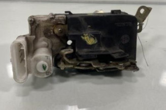 Serrure arriere droit FIAT PALIO Photo n°1