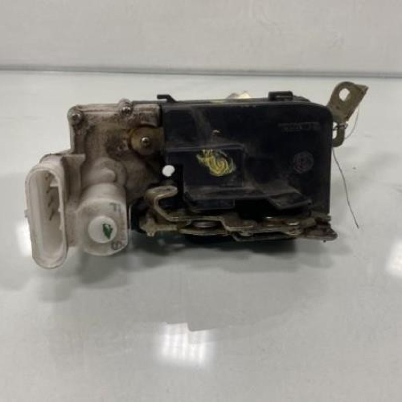 Serrure arriere droit FIAT PALIO Photo n°1
