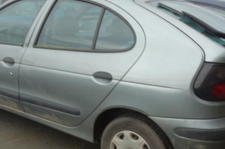 Ceinture arriere droit RENAULT MEGANE 1