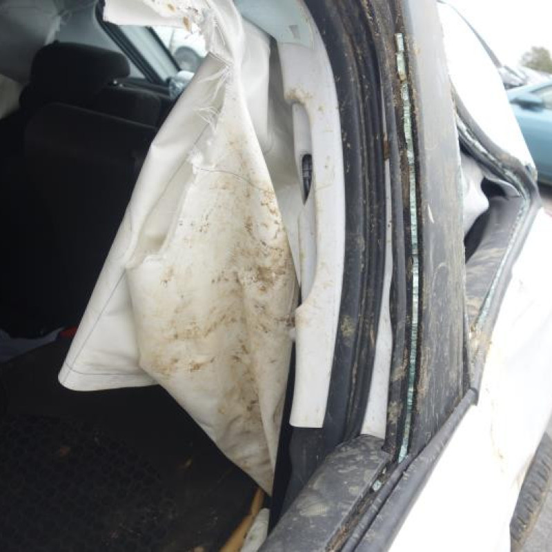 Demarreur OPEL CORSA E Photo n°10