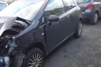 Compresseur clim FIAT GRANDE PUNTO