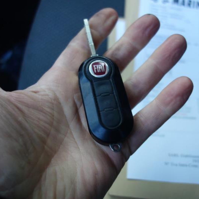 Compresseur clim FIAT GRANDE PUNTO Photo n°12