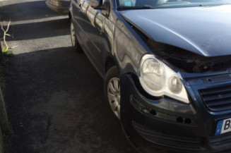 Ceinture arriere gauche VOLKSWAGEN POLO 4