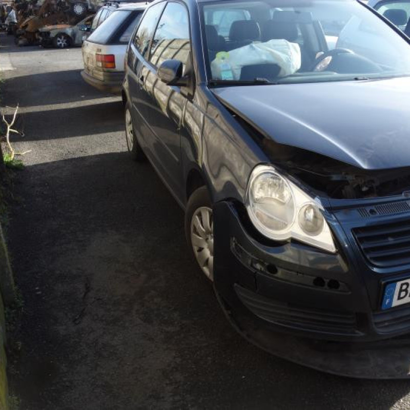Ceinture arriere gauche VOLKSWAGEN POLO 4 Photo n°11