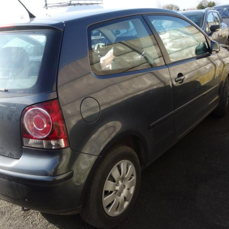 Ceinture arriere gauche VOLKSWAGEN POLO 4 Photo n°12