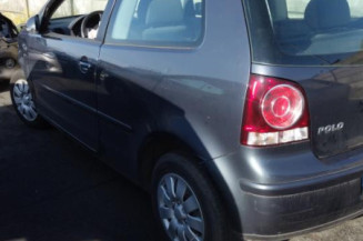 Ceinture arriere gauche VOLKSWAGEN POLO 4