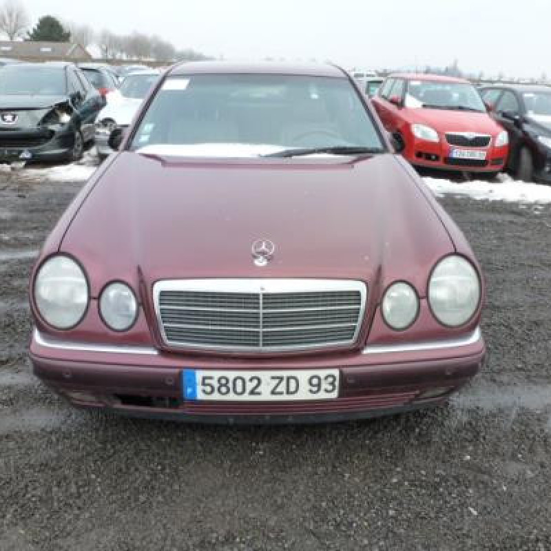 Porte avant droit MERCEDES CLASSE E 210 Photo n°5