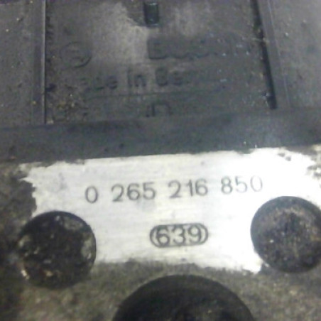 Bloc ABS (freins anti-blocage) TOYOTA COROLLA 10