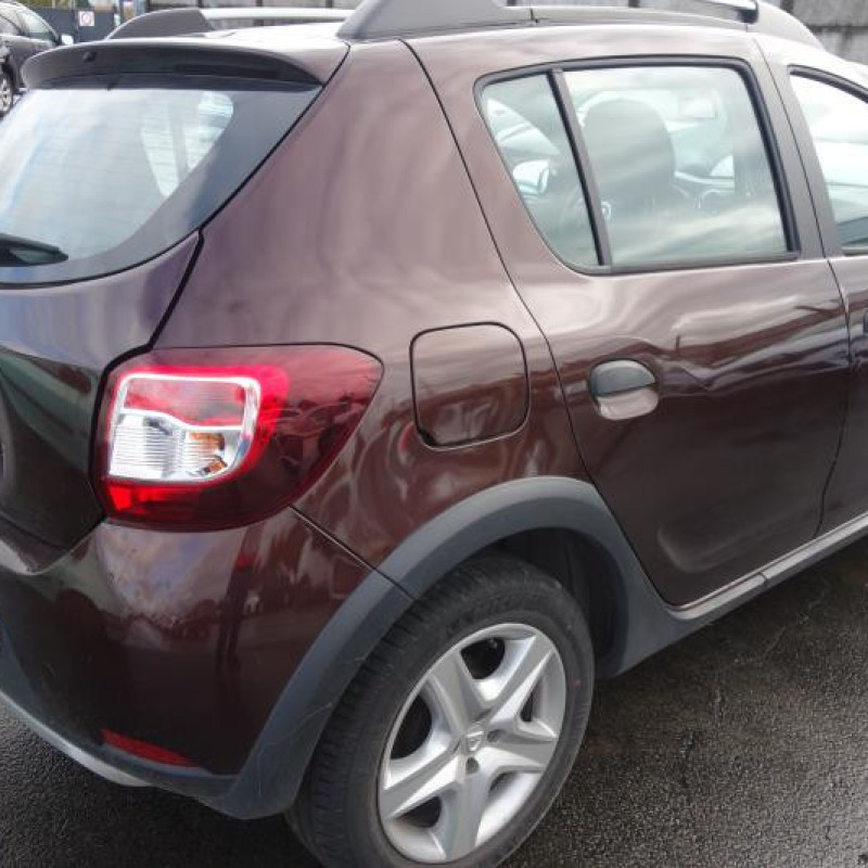 Trappe d'essence DACIA SANDERO 2 Photo n°6