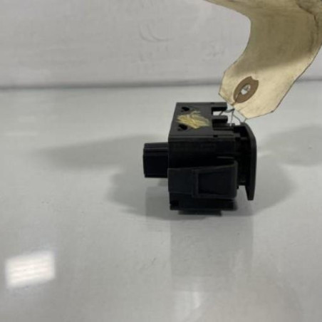 Bouton de warning DACIA SANDERO 2